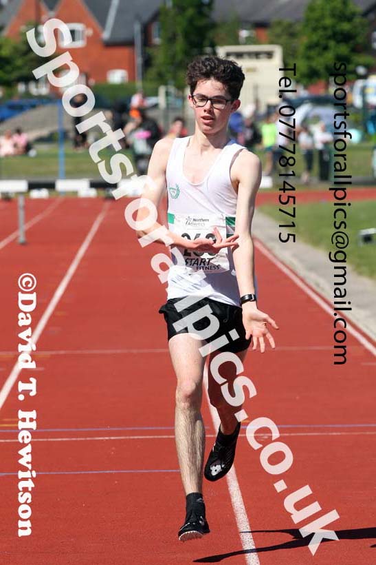 Senior mens and under-20s 3000 metres steeplechase, 2021 Northern Senior and Under-20s Champs., Leigh. Photo: David T. Hewitson/Sports for All Pics